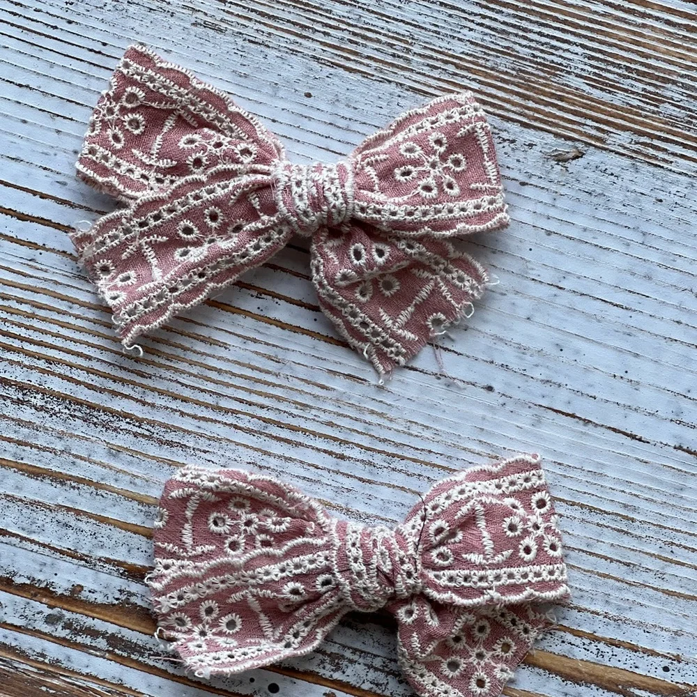 Liana Kids eyelet Hand Tie Hair bows for kids